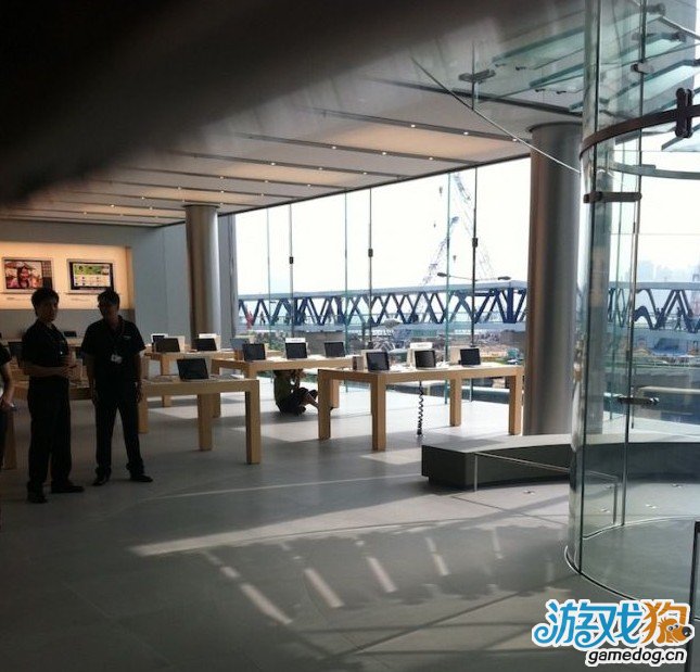 看看香港Apple Store旗舰店的庐山真面目