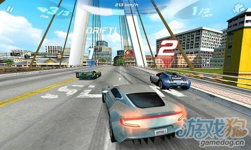 GameLoft竞速3D大作《都市赛车6》速度无极限