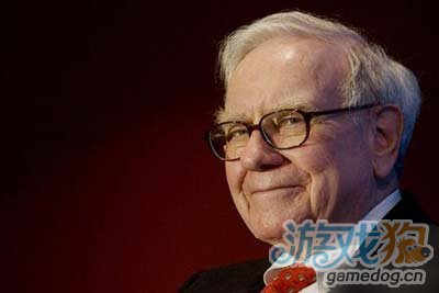 巴菲特:如果我是库克我肯定选择回购苹果股票