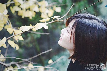 LOL解说米勒婚后揭秘 护夫狂魔米嫂的故事