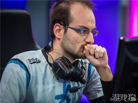 LCS赛区王者ADC的对决 Forgiven和Zven_英雄