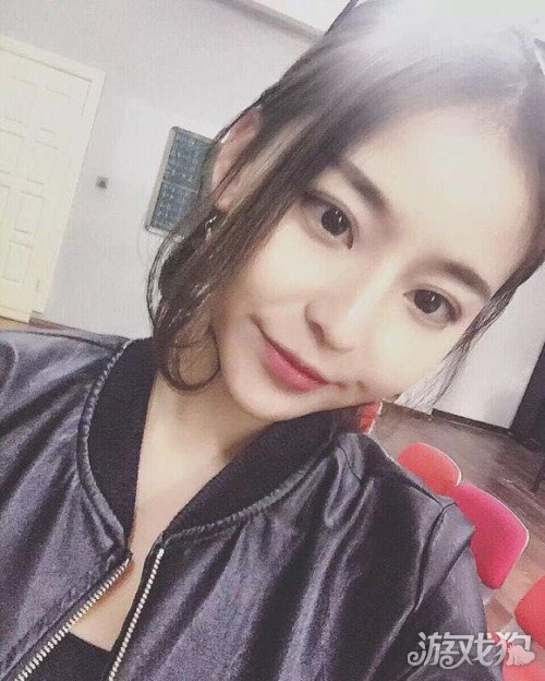 动作捕捉引领潮流三次元美女加入蔚蓝战争手游