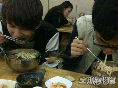 历年S赛趣事回顾厂长与金传灯纷纷上榜