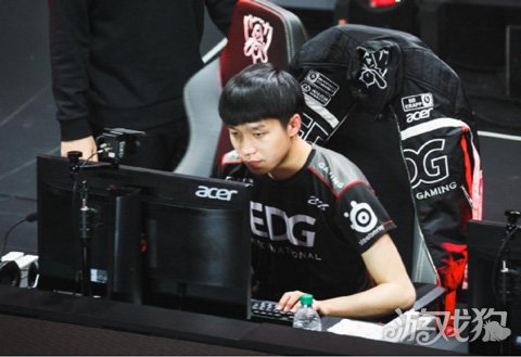 s6打野排行_S6小组赛击杀榜:虎牙Peanut成前十唯一打野