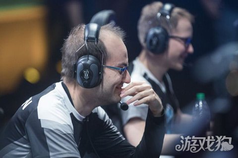 H2K战队ADC全部离队 阵容面临大幅调整_英雄