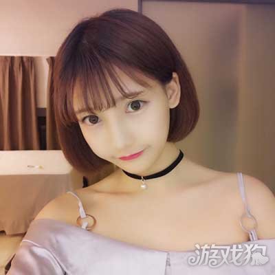 球球大作战国民老公女神齐首秀 虎牙直播开启养眼模式