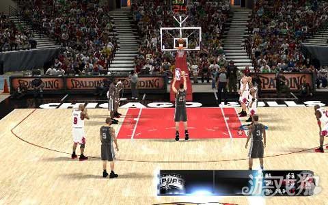 NBA2KOL转身过人技巧教学解析 转身间迷倒众