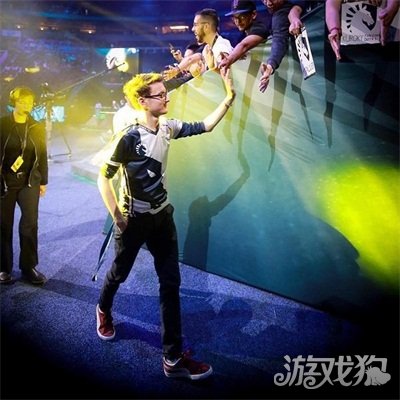 lgd晋级小组赛今年游戏风云G联赛DOTA项目今年赛季没见DK听BBC无意说D...