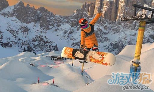 Android体育竞速游戏《尖峰滑雪》尽享滑雪乐趣