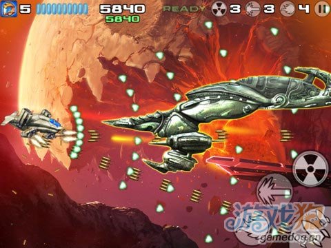 iOS飞行射击游戏推荐《星际战机：杀戮之战》