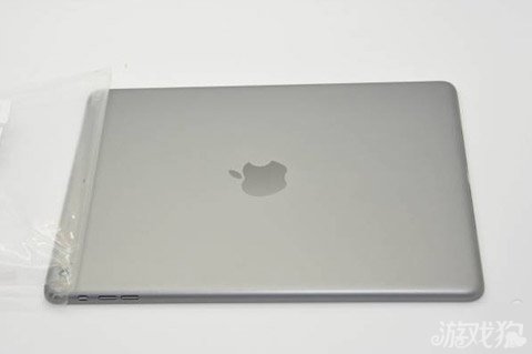 深空灰色版本iPad5外壳以及部件惨遭曝光1