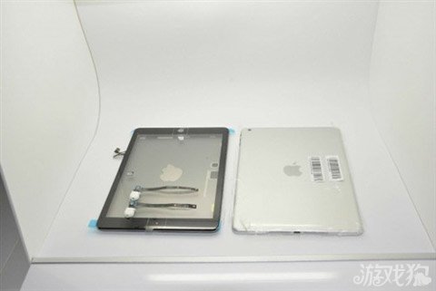 iPad5谍照曝光：有太空灰和银色两种颜色3