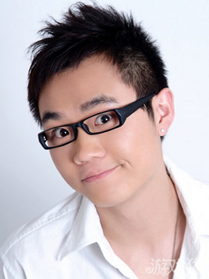 大鹏嘚吧嘚郝云到访秀胸毛