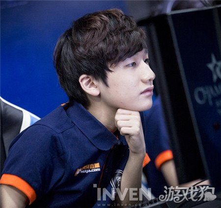 在这个以既快又猛的攻击为核心的时代,peanut给rox tigers插上了一对